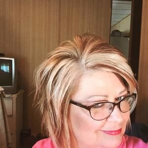 Meet your Posher, Pam